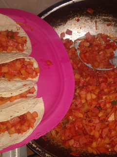 Una foto de "Discada" de papas económica!