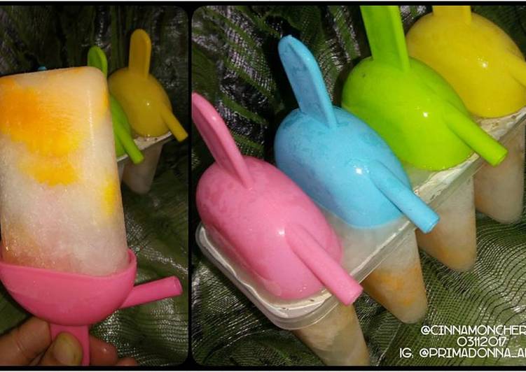 How to Make Favorite Mango Ice Lollies (2 Ingredients!)