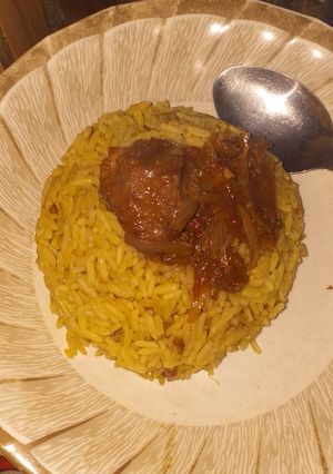 A picture of Jolof n sauce.
