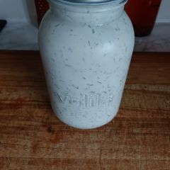 A picture of My keto buttermilk ranch dressing.