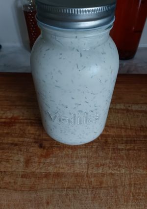 A picture of My keto buttermilk ranch dressing.