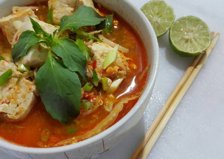 Sundubu jjigae (sop tahu pedas)