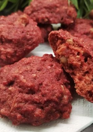Foto principal de Galletas de remolacha, nueces y avena (veganas)
