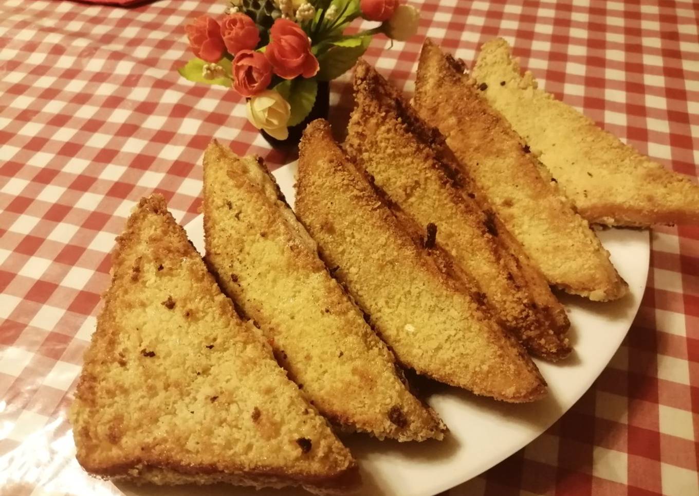 Crispy fried bread