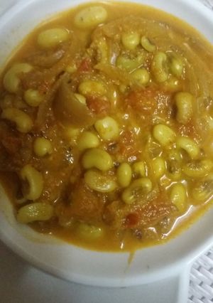 A picture of Butter Beans Gravy.