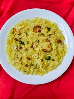 પાપડ પૌવા (Papad Poha Recipe In Gujarati) રેસીપી મુખ્ય ફોટો