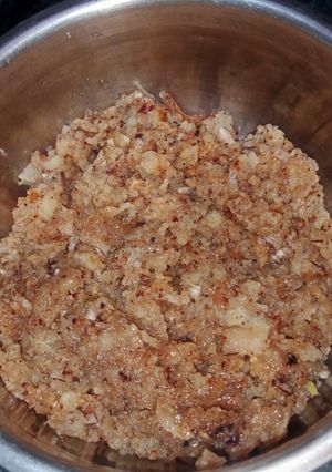 खोया की पंजीरी (khoya ki panjiri recipe in Hindi) रेसिपी मुख्य फोटो
