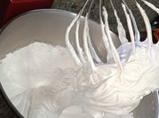 Una foto de merengue suizo