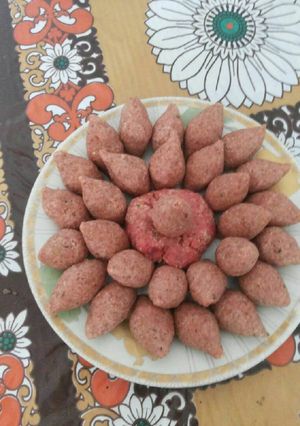 A picture of Kibbeh Maqoura.