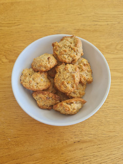 A picture of Banana Cookies with Oats.