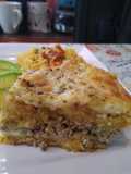 Pastelón de amarillo