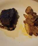 Filete al perejil con papas rústicas