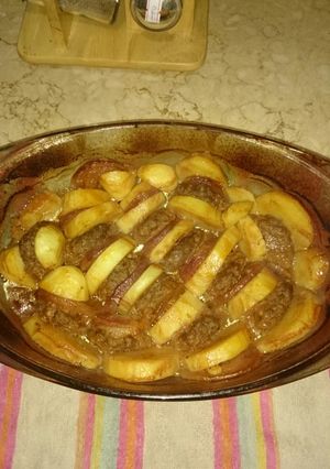 A picture of Kofta and Potato Casserole.
