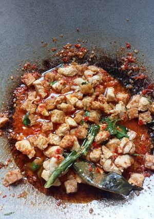 Foto resep Balado ayam tempe kemangi