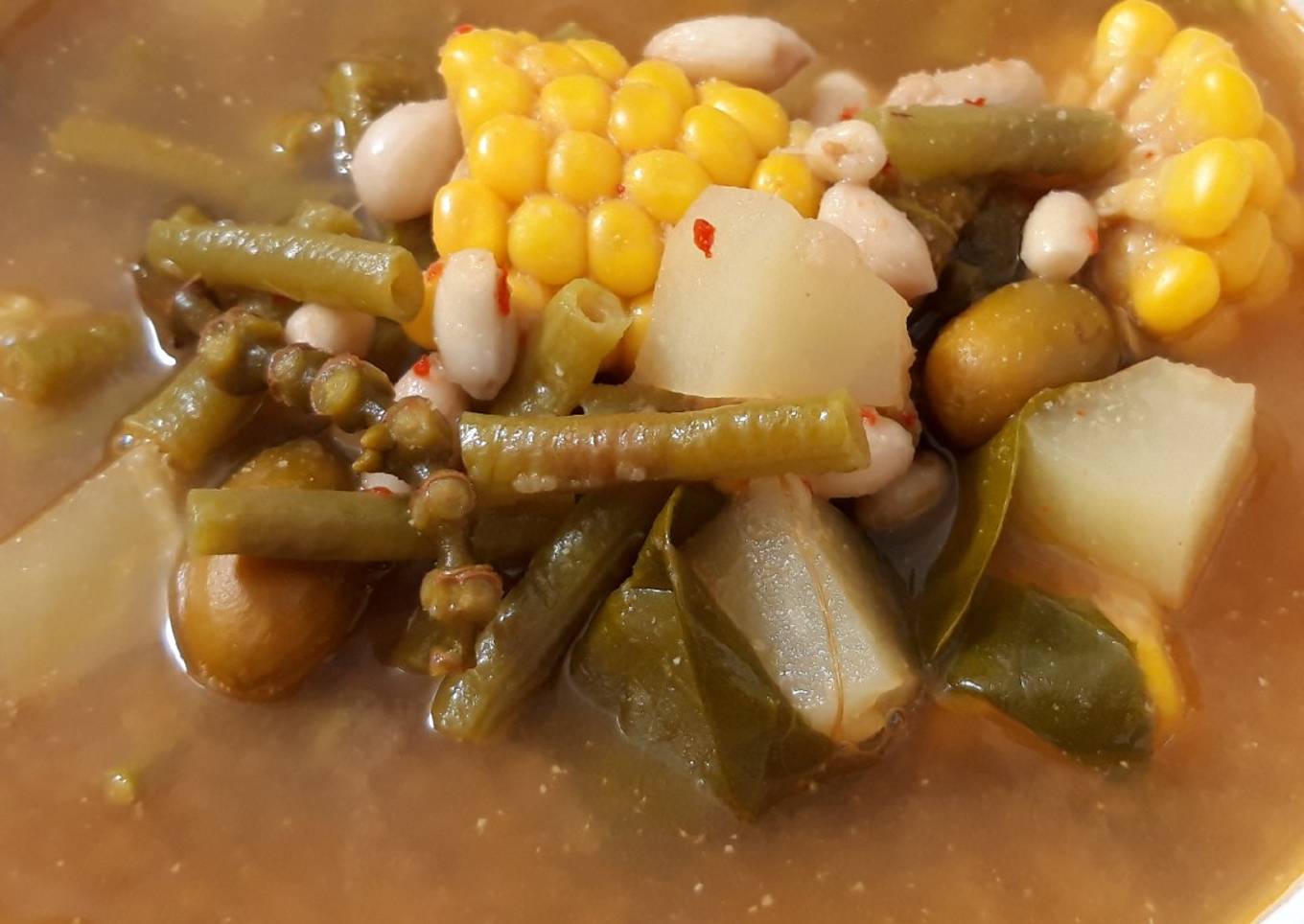 Sayur says: