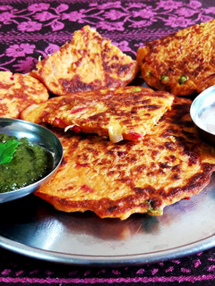 मिक्स दाल एण्ड मिक्स वेज चीला (Mix dal and mix veg cheela recipe in Hindi) रेसिपी मुख्य फोटो