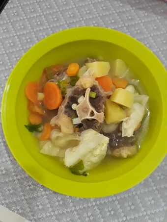 Cara Gampang Menyiapkan Resep Sop Buntut Sapi yang Lezat