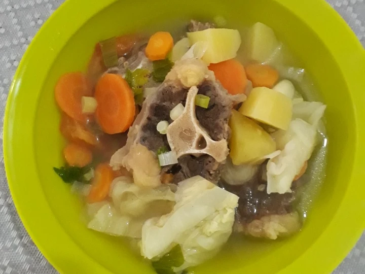 Cara Gampang Menyiapkan Resep Sop Buntut Sapi yang Lezat