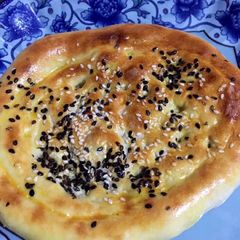A picture of Kalonji naan.