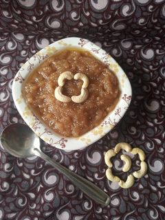 રાજગરા નો શીરો (Rajgira Sheera Recipe In Gujarati) રેસીપી મુખ્ય ફોટો