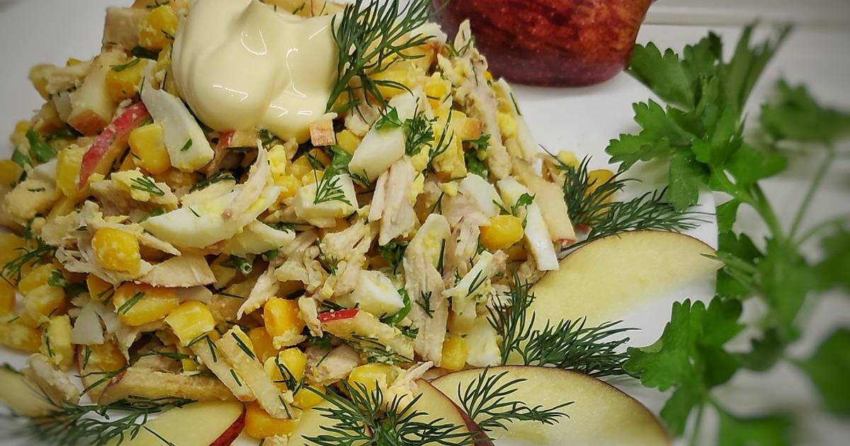 Салат с омлетом и курицей и кукурузой рецепт с фото пошагово