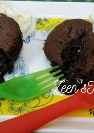 A picture of Molten Lava Cupcakes.