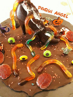 Una foto de Tarta zapato diabólico con mousse para Halloween