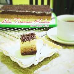 A picture of Bolu Tiramisu Kukus.