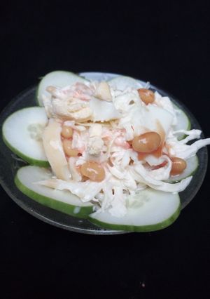 A picture of Salad.