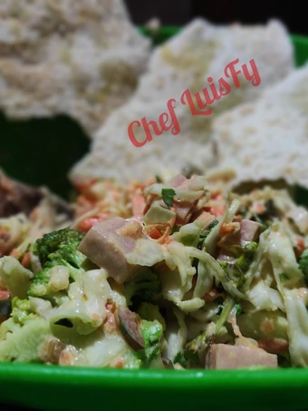 Receta Ensalada rallada con jamón y brócoli 🥦 (coleslaw). LuisFy  que Muy delicioso