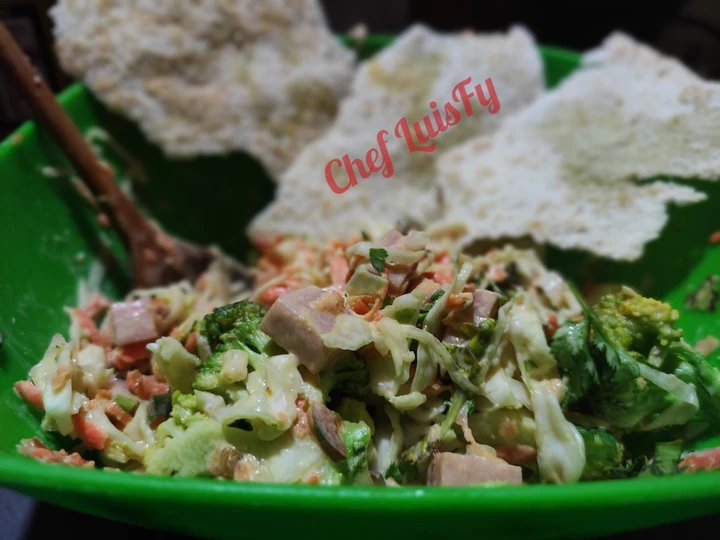 Receta Ensalada rallada con jamón y brócoli 🥦 (coleslaw). LuisFy  que Muy delicioso