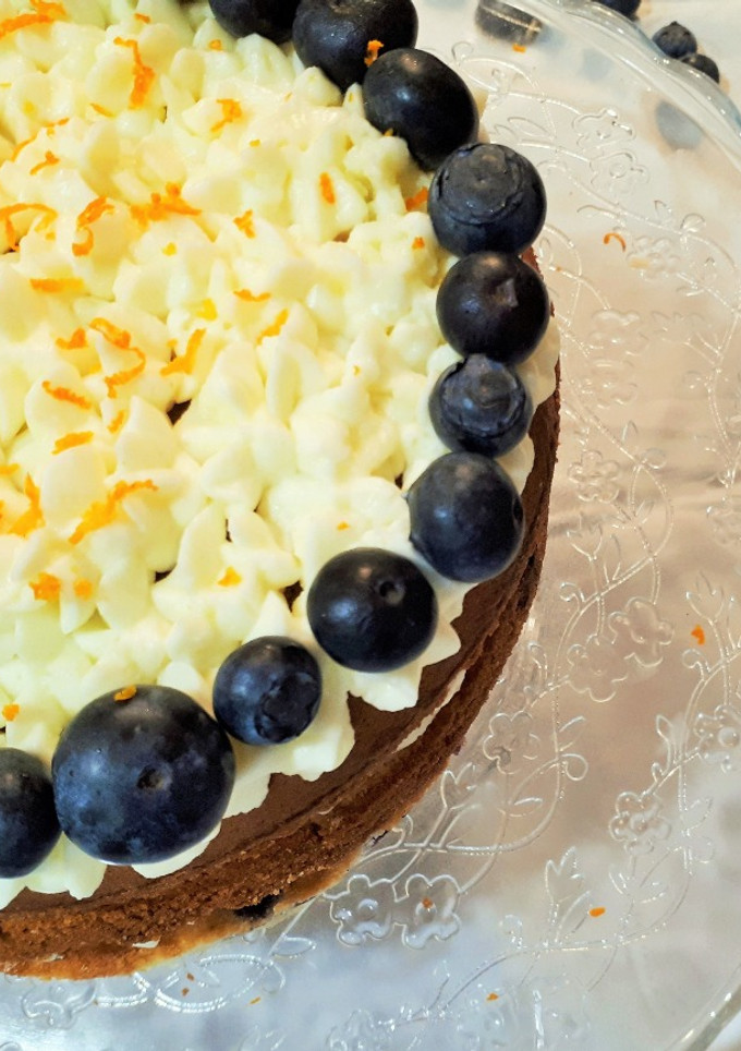 Una foto de Nude cake de arándanos (sin gluten)