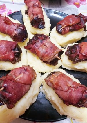 O poză a rețetei Rulouri cu ficăței de pui în bacon🥓 cu piure de cartofi🥔.