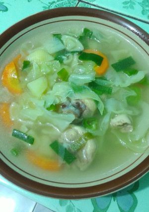 Foto resep Sop ayam sehat warna-warni