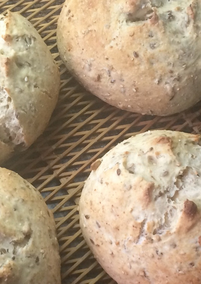 Una foto de Pan de avena y semillas