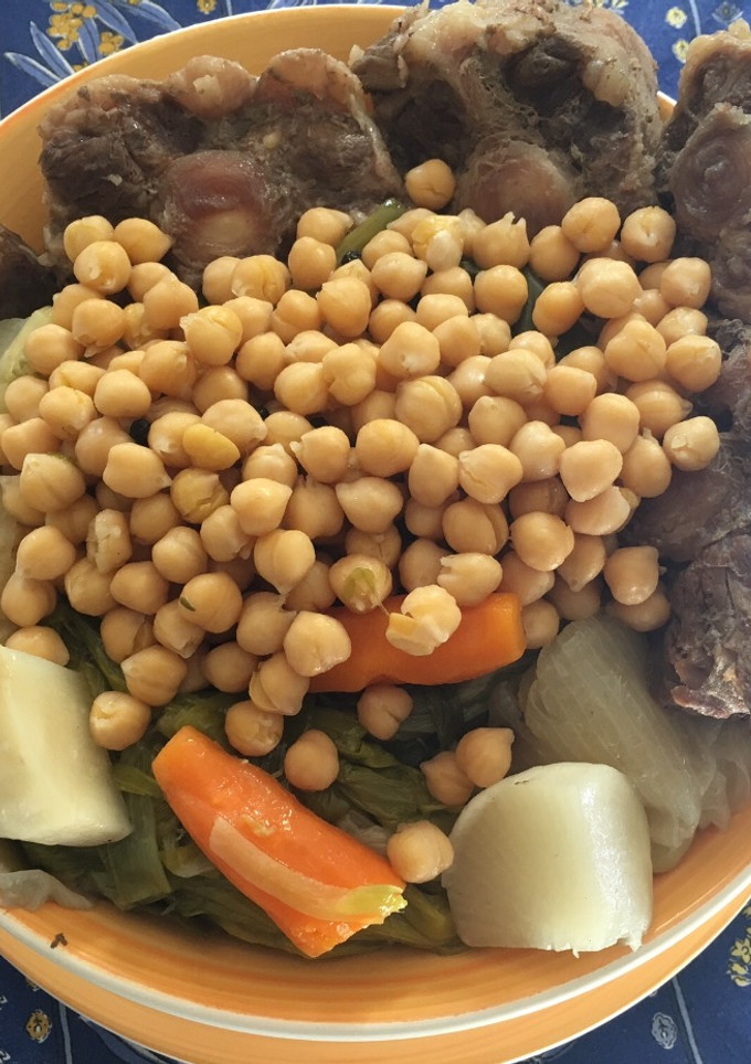 Una foto de Cocido de rabo de buey
