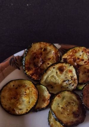 জুকিনি পেপার ফ্রাই(Jukini pepper fry recipe in Bengali) রেসিপির প্রধান ছবি