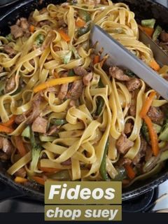 Una foto de Fideos chop suey