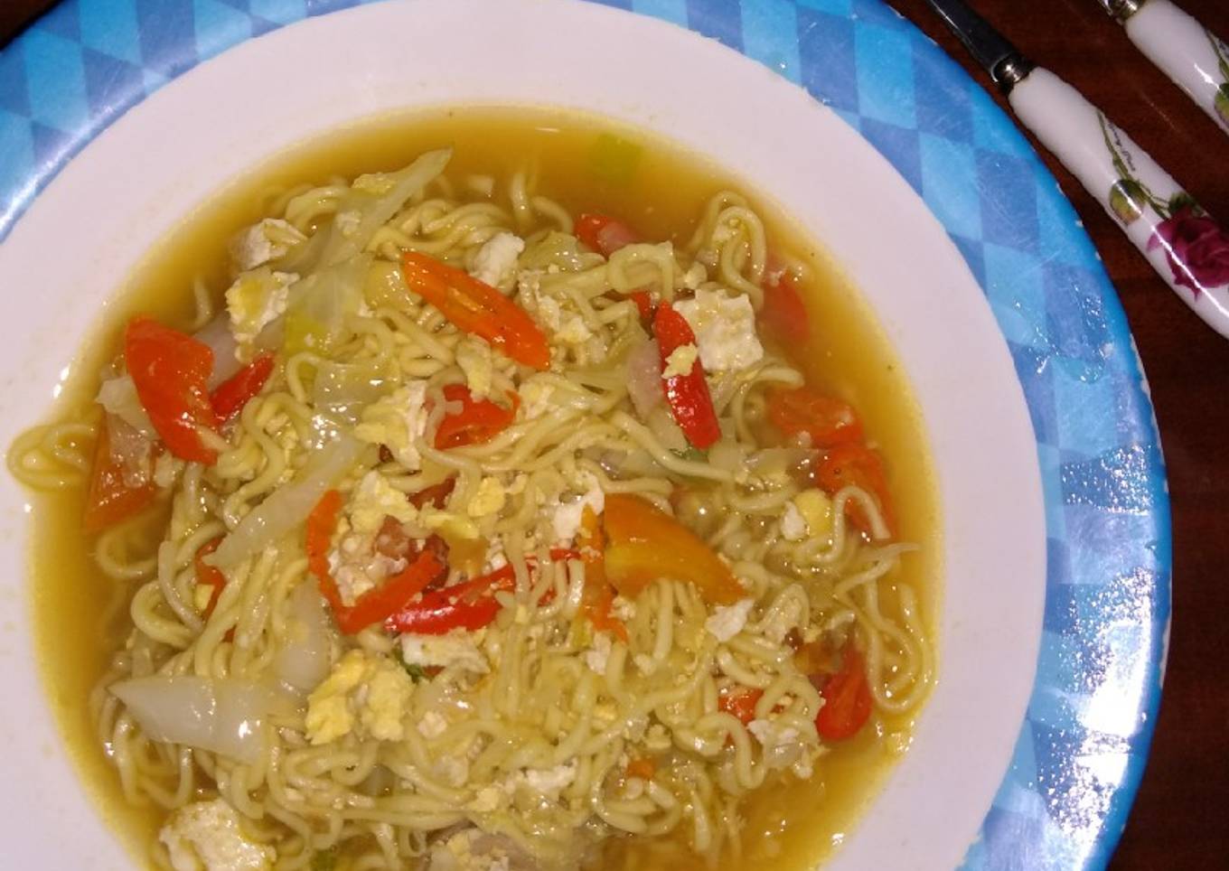 Mie tek-tek nyemek ala2 saya