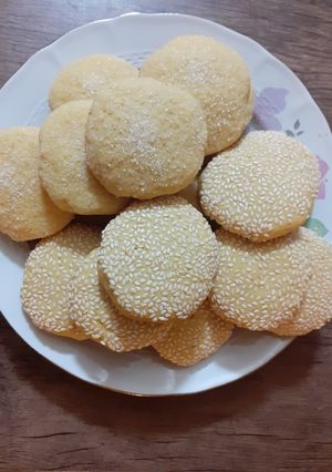 عکسی از دستور کلوچه کنجدی و شکری راحت