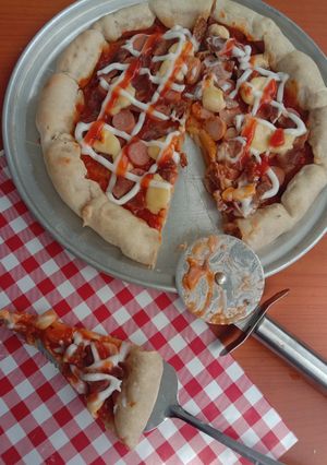 Foto resep Pizza Daging & Sosis