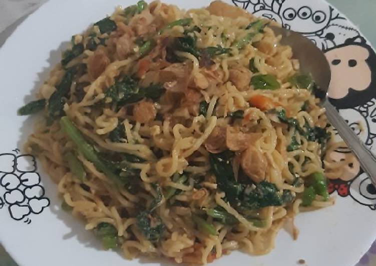 Recipe: Appetizing Mie Goreng Cemilan