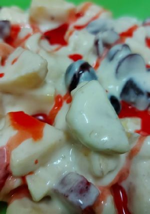 A picture of Creamy fruit chaat..