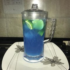 A picture of Blue Hawaiian cocktail.