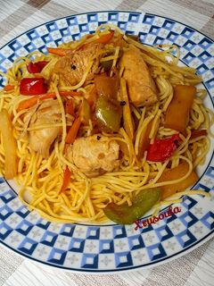 Φωτογραφία της συνταγής Noodles με λαχανικά και κοτόπουλο💞