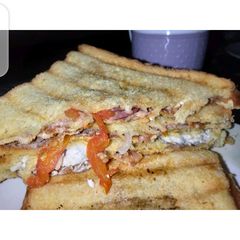 A picture of Toasted sandwich.