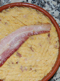 Una foto de Cazuelitas de garbanzos con panceta