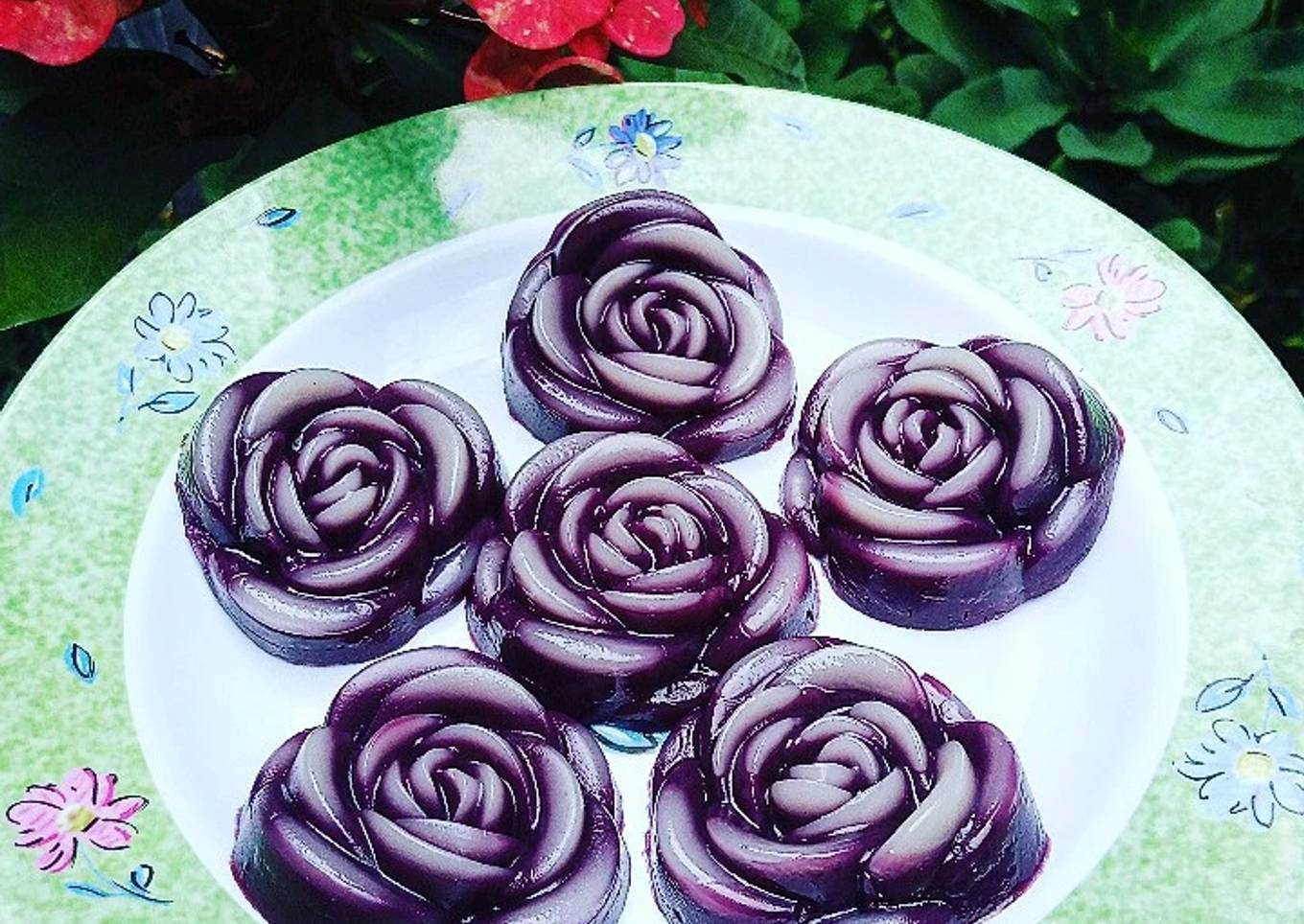 Kue Mawar Taro isi Pisang 😋