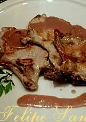Foto principal de Chuletas de cerdo con salsa de Oporto