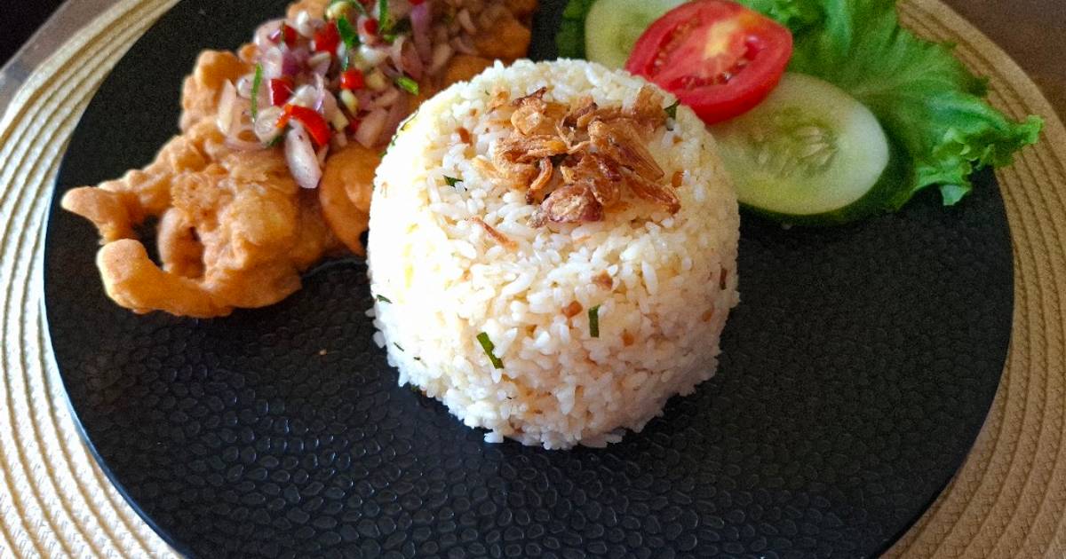 Resep Nasi Daun Jeruk Dengan Ikan Dori Crispy Sambal Matah Paling Praktis dan Simple